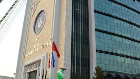 Arapça tabela krizi: Bursa Büyükşehir Belediyesi’ne para ceza kesildi