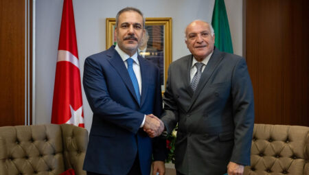 Bakan Fidan, Cezayirli mevkidaşı Attaf ile görüştü