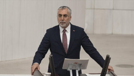 Bakan Işıkhan açıkladı: Bir SMA ilacı daha geri ödeme listesine alındı