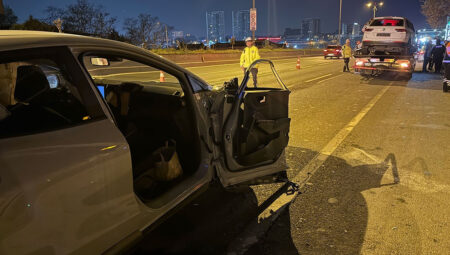 Bayrampaşa’da zincirleme kaza: 2 meyyit, 4 yaralı