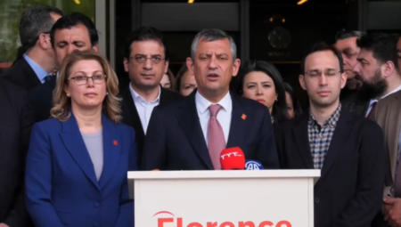 CHP Lideri Özel, yoğun bakımdaki Sırrı Süreyya Önder’i ziyaret etti