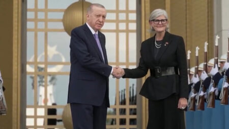 Cumhurbaşkanı Erdoğan, Avustralya Genel Valisi Mostyn ile görüştü