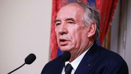 Fransa Başbakanı Bayrou: ABD tarifeleri GSYH’yi yarım puandan fazla azaltabilir