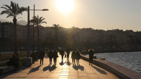 Hava sıcaklıkları yarından itibaren artacak