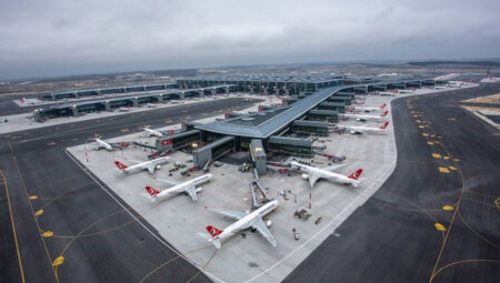 İstanbul Havalimanı’nda 3’lü pistten birebir anda uçuş