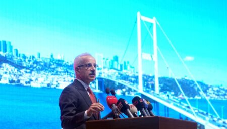 İstanbul zelzeleleri sonrası Bakan Uraloğlu’ndan güven veren açıklamalar