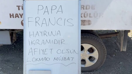 İznik’te Papa Francis için lokma döktürdüler