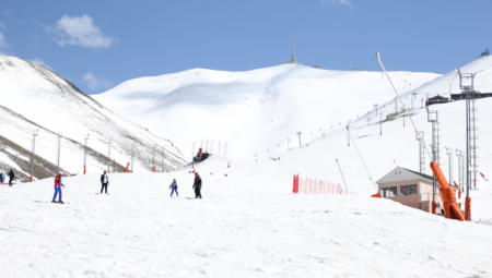 Kar kalınlığında doruğa yerleşen kayak merkezi: Palandöken