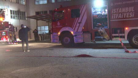 Maltepe’de huzurevinde yangın: 17 kişi hastanelik oldu