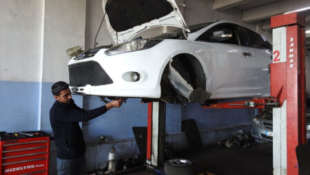 Orta eleman sorunu büyüyor: Oto tamirciler aylık 50 bin TL’ye eleman bulamıyor