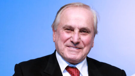 Plastik kesiminin duayen ismi Muammer Büyükler hayatını kaybetti