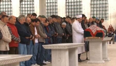 Sevil Akdağ’ın öldürdüğü Elif Kırav son seyahatine uğurlandı