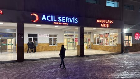 Sivas’ta 53 üniversite öğrencisi besin zehirlenmesi kuşkusuyla hastaneye kaldırıldı