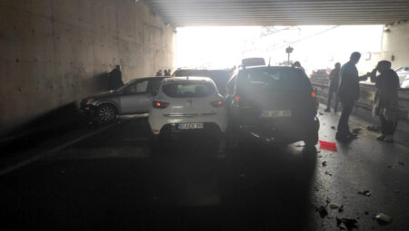 Trabzon’da zincirleme kaza: 25 araç birbirine girdi, 12 kişi yaralandı