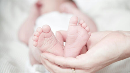 Uzmanlardan topuk kanı testi uyarısı! ‘Yok olmuş hastalıklar hortlayabilir’