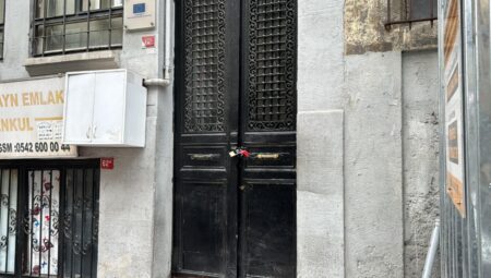 CHP lideri Özgür Özel’e saldıran şüphelinin kaldığı otel mühürlendi