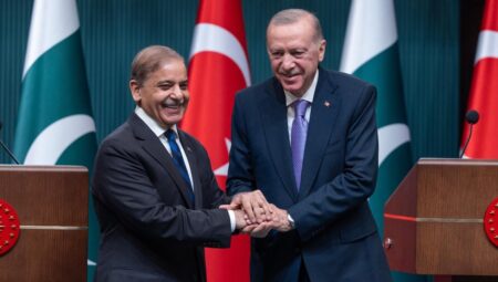 Erdoğan’dan Şerif’e: Sizlerin yanında olmaya devam edeceğiz