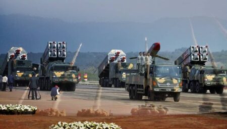 Güney Asya nükleer uçurumda: Hindistan ve Pakistan orduları savaşa ne kadar hazır?