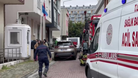 İstanbul Avcılar’da kız yurdunda yangın!