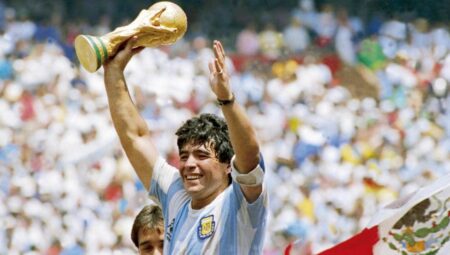 Maradona’nın vefatına ait yürütülen soruşturmada yeni dokümanlar ortaya çıktı