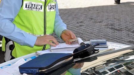 Motosiklet yarışçılarına ceza yağdı