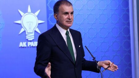 Ömer Çelik: Terör örgütü silah bırakmalı, feshini ilan etmeli