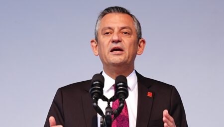Özgür Özel’den taziye iletisi: Ömrünü barış yolunda harcadığına şahidiz