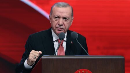 Son dakika: Cumhurbaşkanı Erdoğan, Pakistan Başbakanı ile görüştü