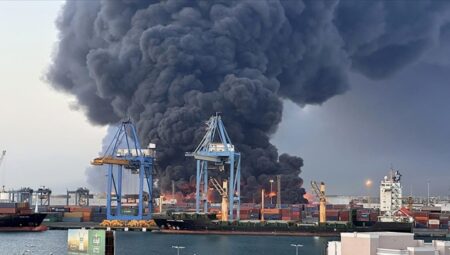 Sudan’da yakıt depolarındaki yangınlar 6. gününde denetim altına alındı