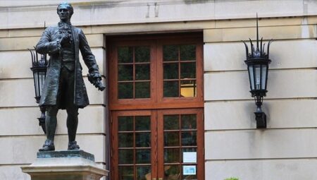 Trump’ın fon kesintisi Columbia Üniversitesi’ni vurdu! 180 kişi işten çıkarıldı