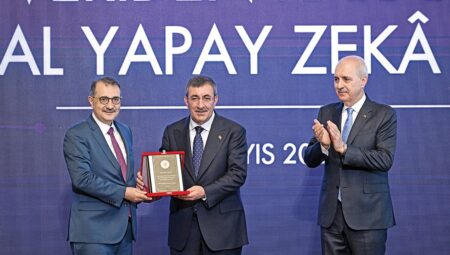 Türkiye yapay zekâda takip edilen ülke olmalı