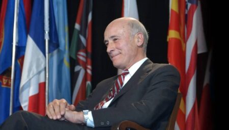 ‘Yumuşak güç’ teorisinin babası Harvard Profesörü Joseph Nye hayatını kaybetti