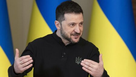 Zelenskiy: Perşembe günü Putin’i Türkiye’de bekliyor olacağım
