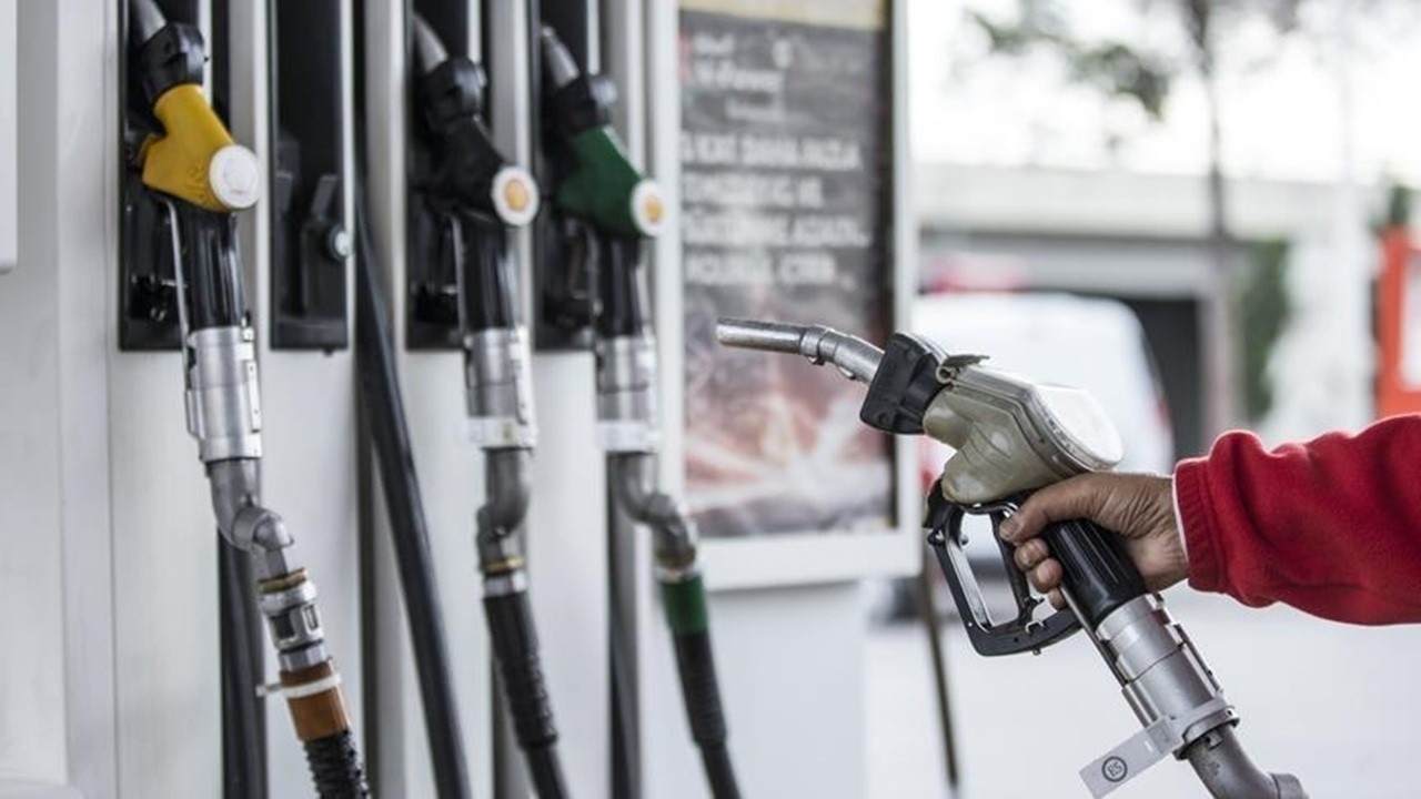 13 vilayette akaryakıt operasyonu! 26 kişi gözaltına alındı
