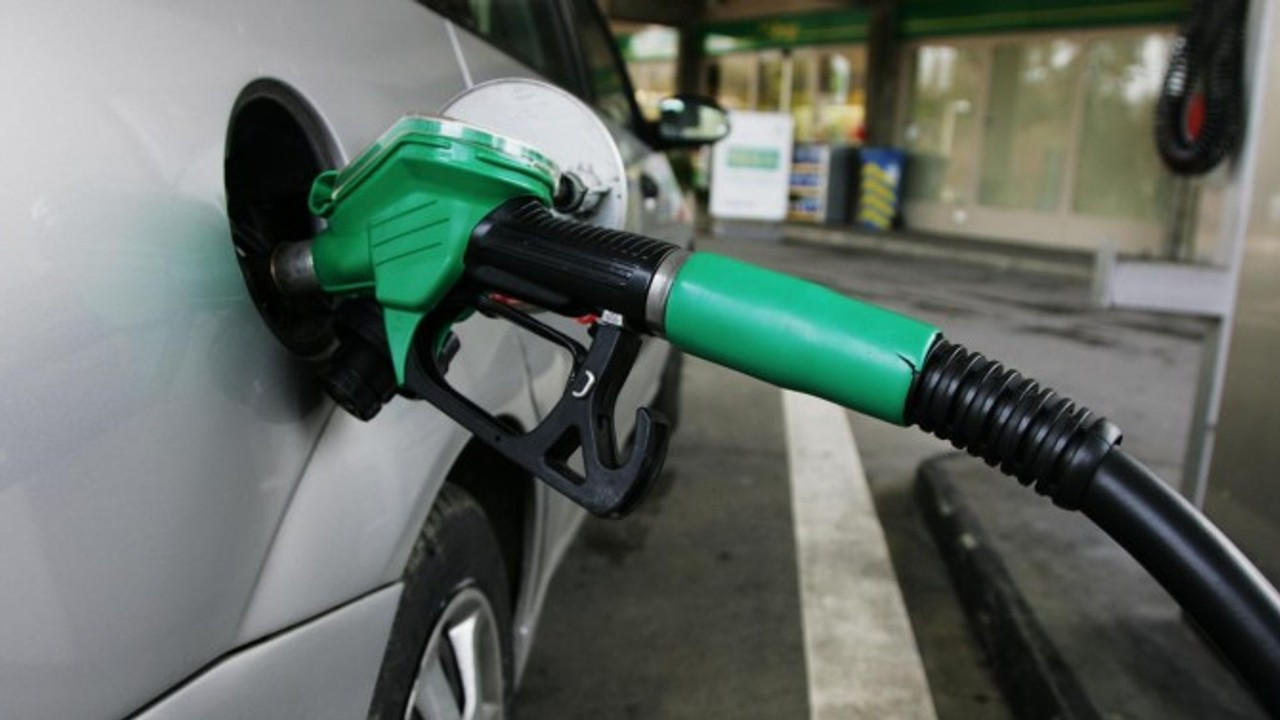 Akaryakıt fiyatlarında son durum! Akaryakıt, motorin ve LPG’ye artırım, indirim var mı? (23 Mayıs 2025)