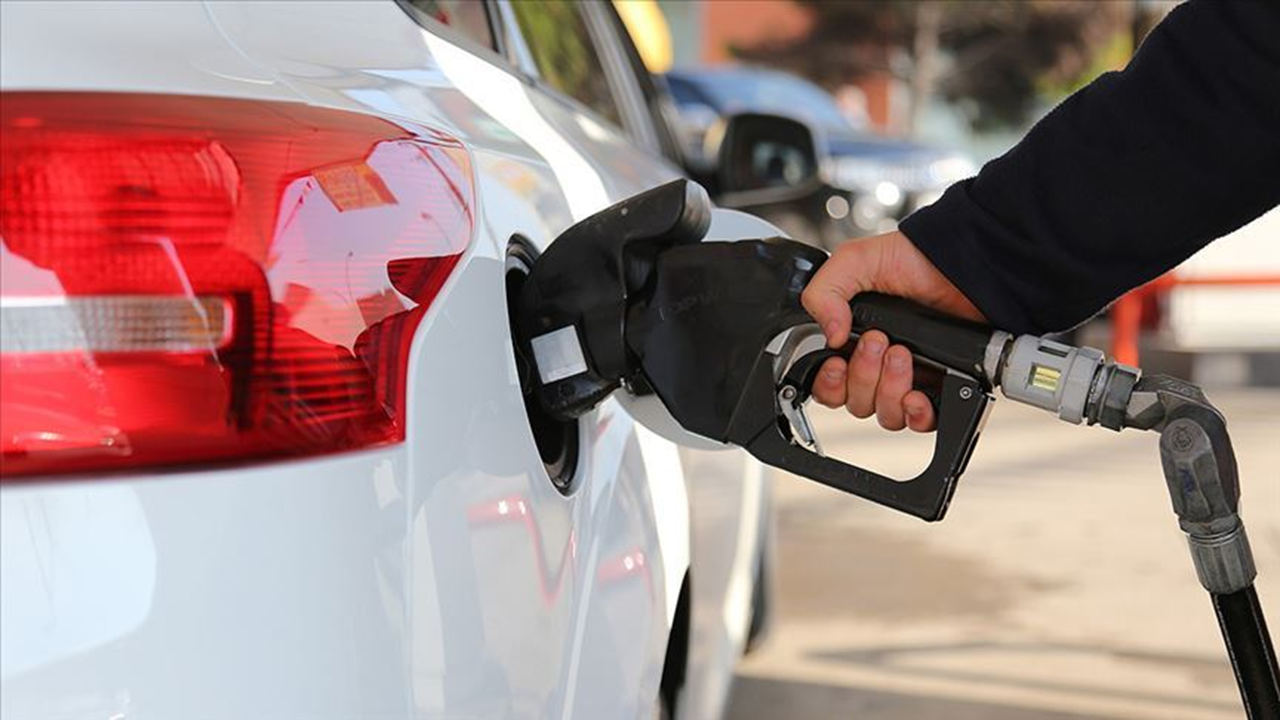 Akaryakıt fiyatlarında son durum! Akaryakıt, motorin ve LPG’ye artırım, indirim var mı? (31 Mayıs 2025)