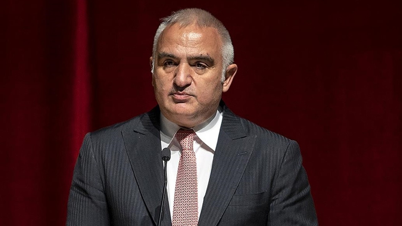 Bakan Ersoy: Necip Fazıl Kısakürek, bize köklerimizi hatırlattı