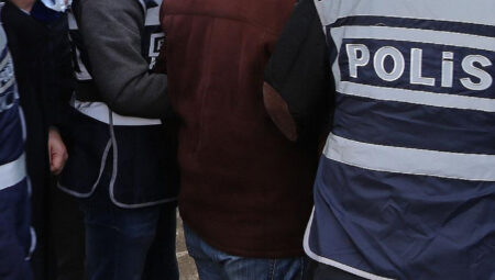 Bakan Yerlikaya: ‘Kırmızı bültenle aranan 7 hatalı Türkiye’ye getirildi’