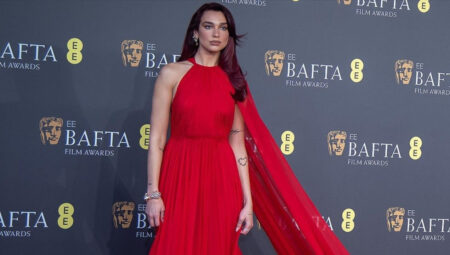 Dua Lipa’nın Galatasaray kutlamalarına gelmek için istediği para dudak uçuklattı!
