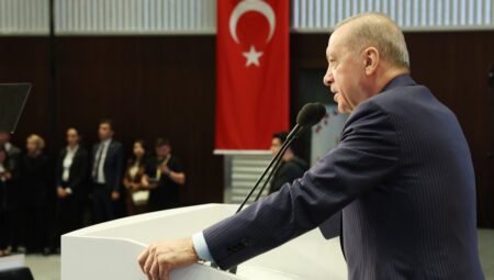 Erdoğan: Karabağ için artık vakit, muvaffakiyet, barış ve kalkınma kıssası yazma vaktidir