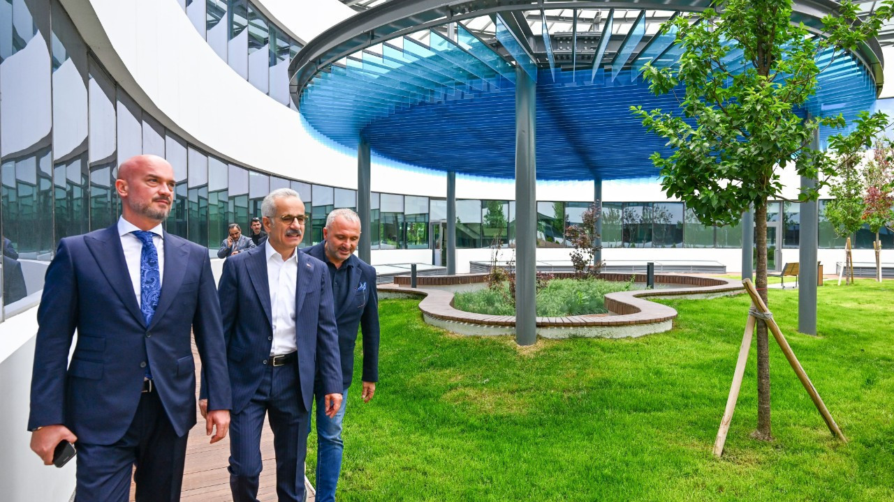 Esenboğa Havalimanı’nda 3. pist ve denetim kulesi tamamlanmak üzere
