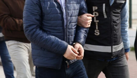 FETÖ’nün aktüel yapılanmasına 6 vilayette operasyon: 54 kişi gözaltına alındı!