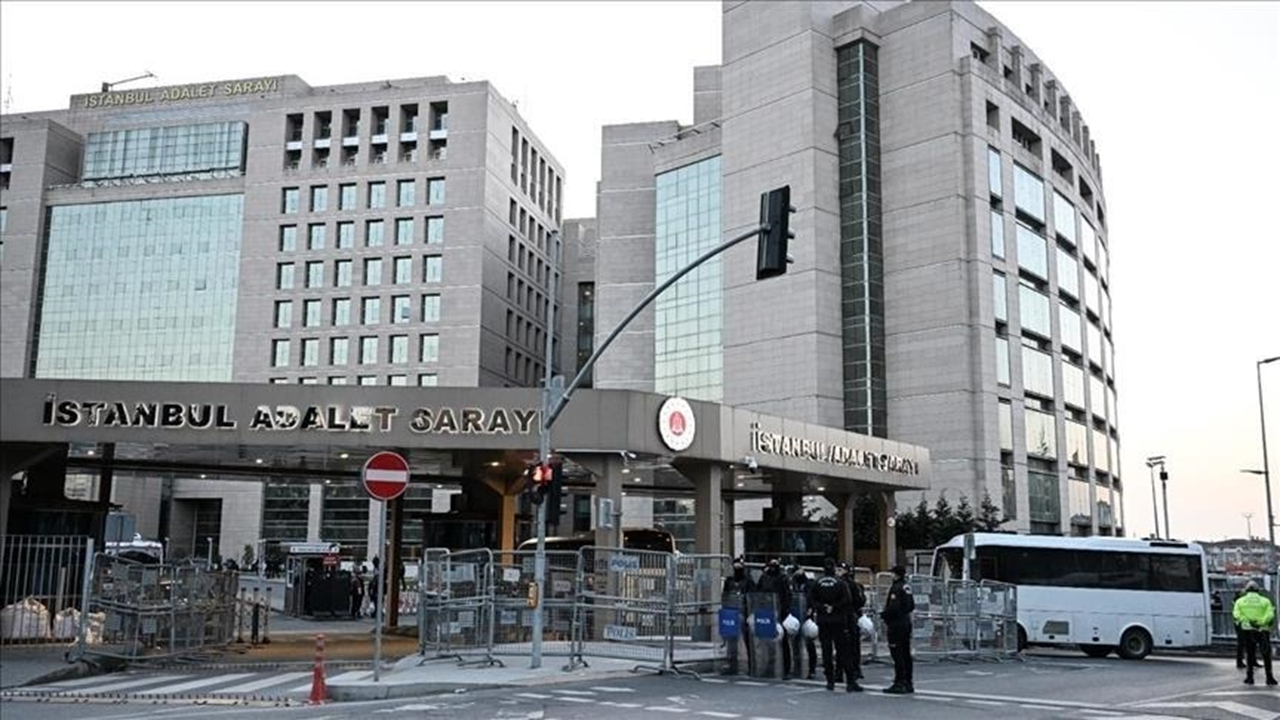 İBB’ye yönelik yolsuzluk soruşturmasında 3 kişi daha faal pişmanlıktan yararlandı