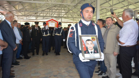 Irmakta boğulan astsubay Hakan Fidan son seyahatine uğurlandı