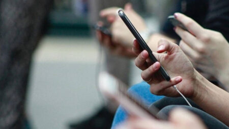 İspanya’da ikinci kaos dalgası! bağlantı sınırı çöktü: Ne internet var ne telefon