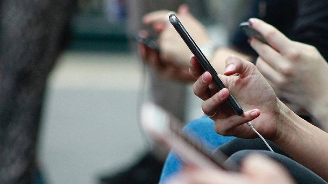 İspanya’da ikinci kaos dalgası! bağlantı sınırı çöktü: Ne internet var ne telefon