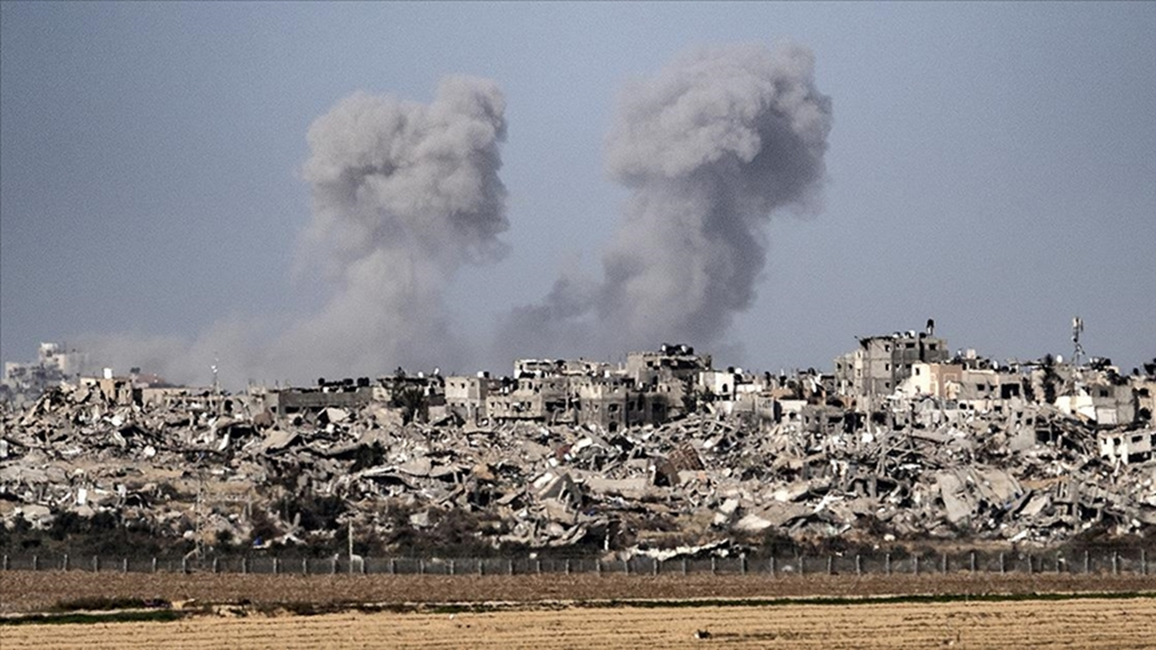 İsrail’in Gazze’ye hücumlarında can kaybı 53 bin 901’e çıktı