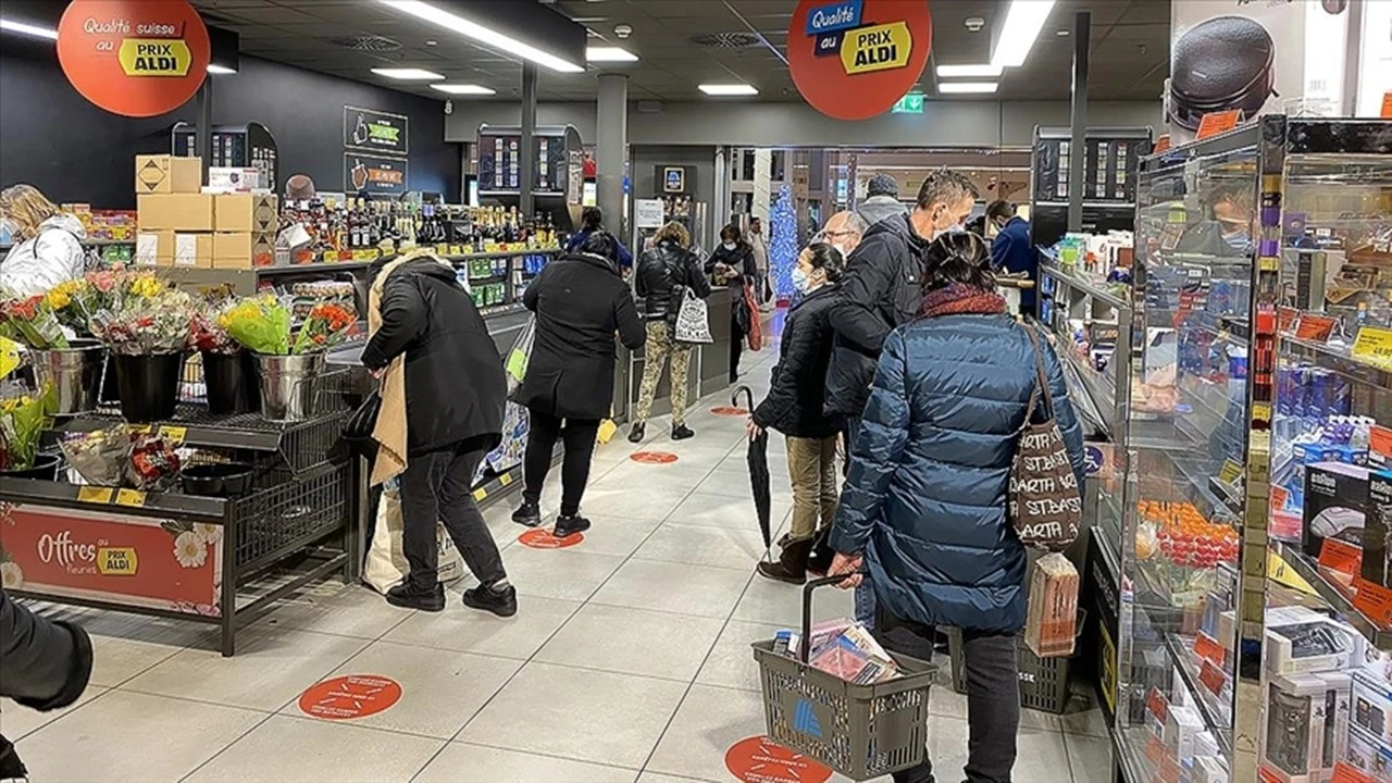 İsviçre’de Bursa menşeli meşrubat rüzgarı! Coca-Cola krizi Uludağ Gazoz’a yaradı