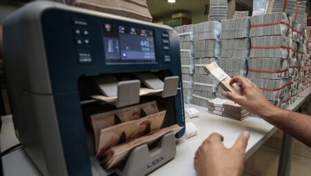 KKM bakiyesi nisanda 2,8 milyar dolar azaldı: 18,8 milyar dolara geriledi