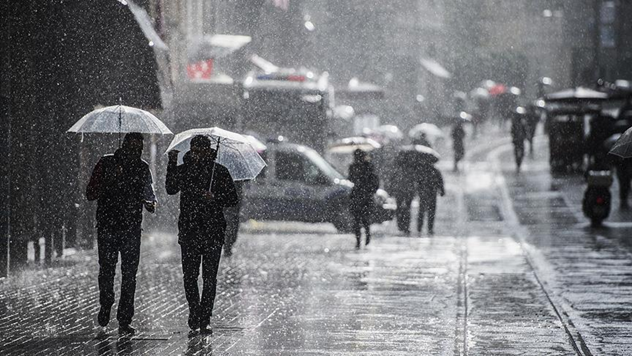 Meteoroloji’den İstanbul dahil birçok vilayet için sağanak uyarısı